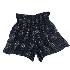 Three dots summer shorts pull on smocked waist women’s small rayon boho casual